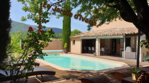 Отель Le Jardin d'Ivana  Оппед
